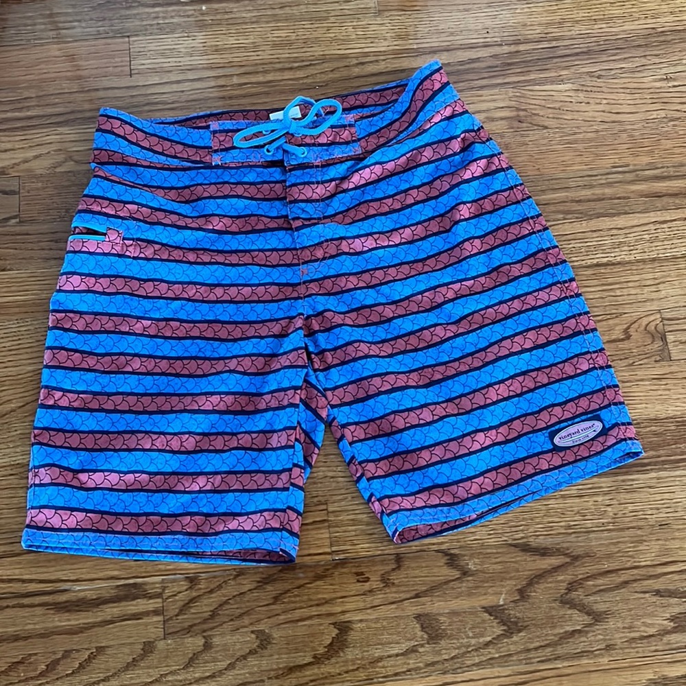 Vineyard Vines mens swim trunks